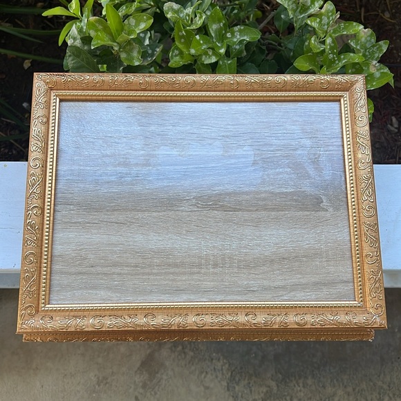 Vintage Wooden Box - Picture 15 of 16